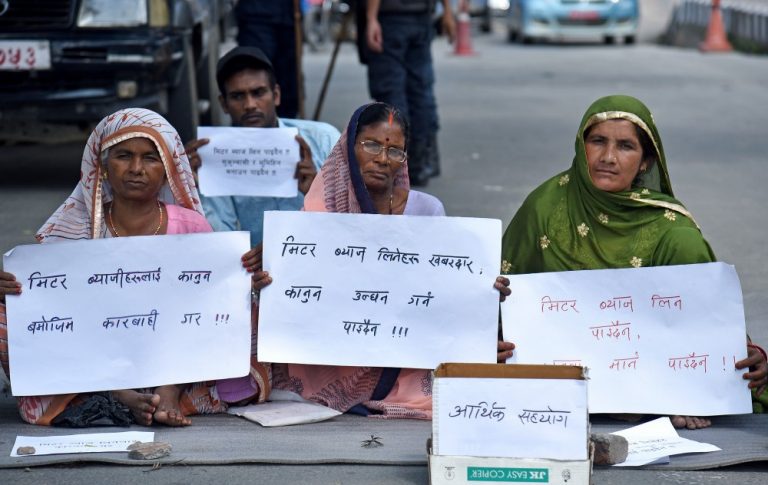 मिटरब्याजमा ऋण लगाउने सुदखोरहरू धमाधम पक्राउ पर्दै